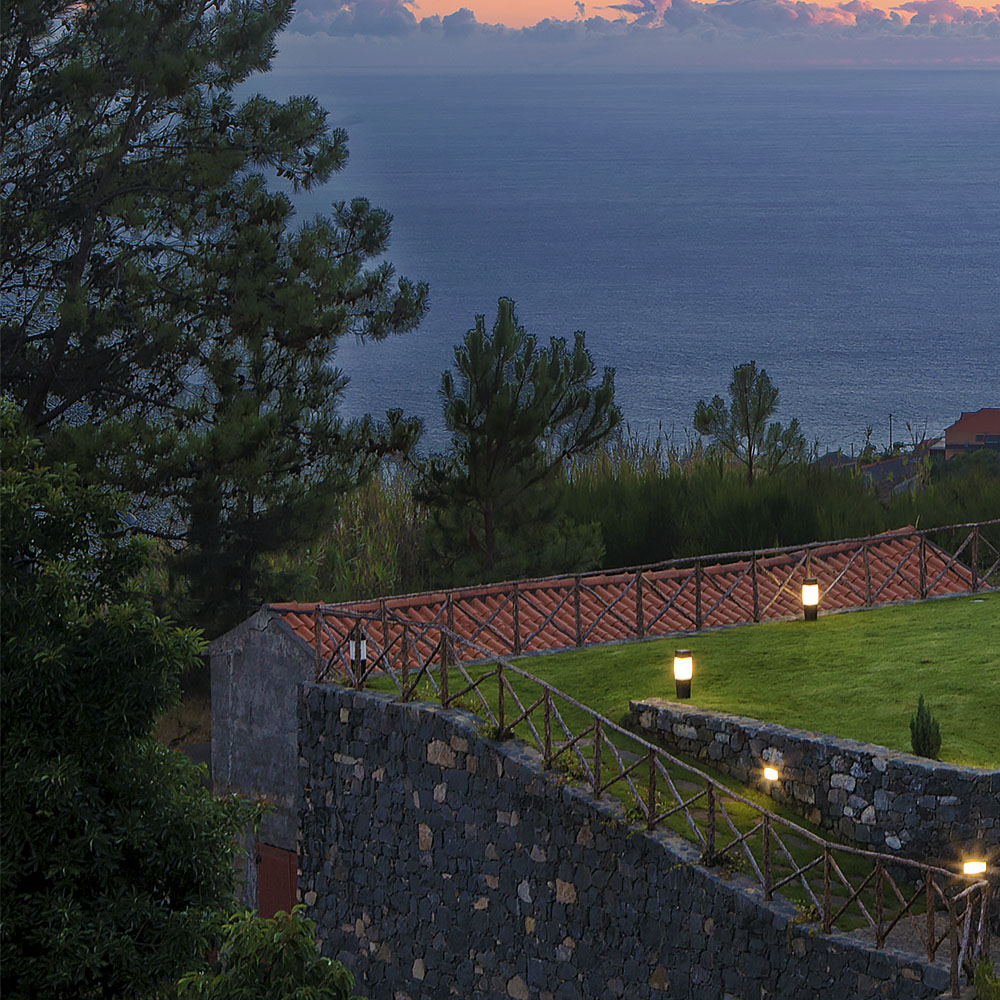 Palheiros do Serrado